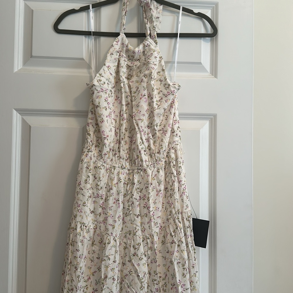 Lulus Maxi NWT
